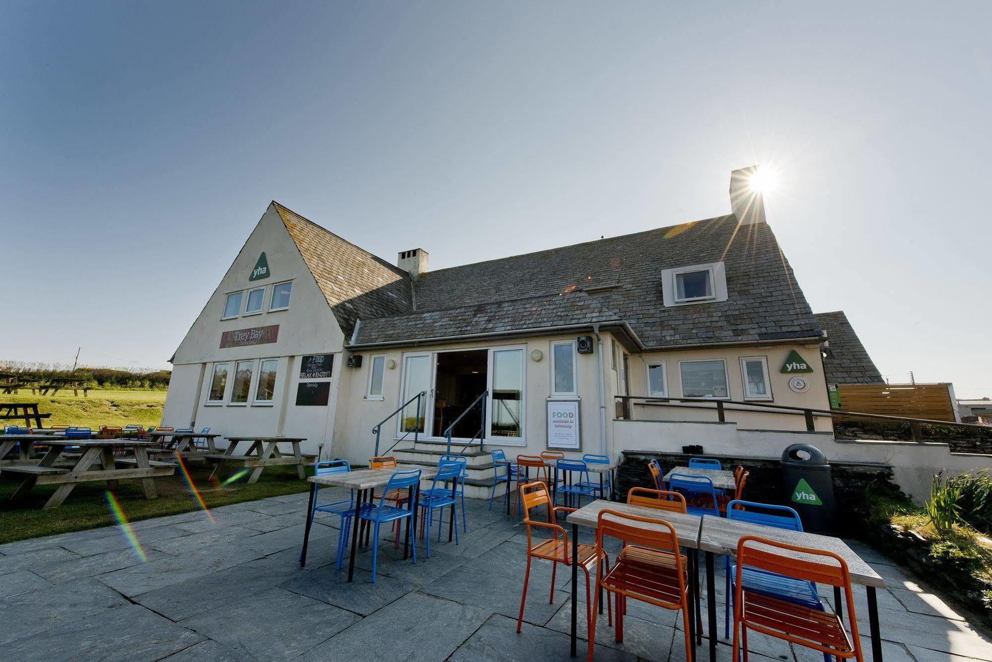 Yha Treyarnon Bay Hostel Padstow Εξωτερικό φωτογραφία